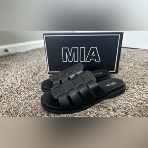 MIA Kimi Fisherman Slide Black Sandals Women's Size 7M NWT